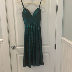 Dress the Population sequin midi dress emerald green XXS